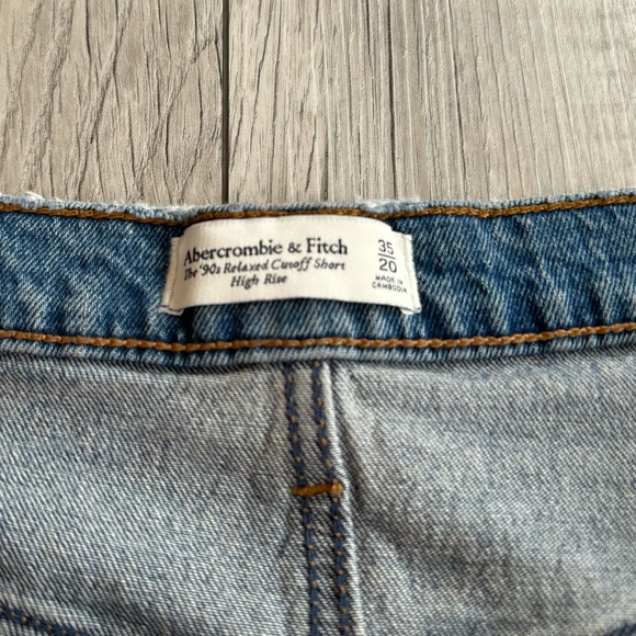 Abercrombie & Fitch The 90’s Relaxed Cutoff Short Sz 20‎ - Picture 4 of 4